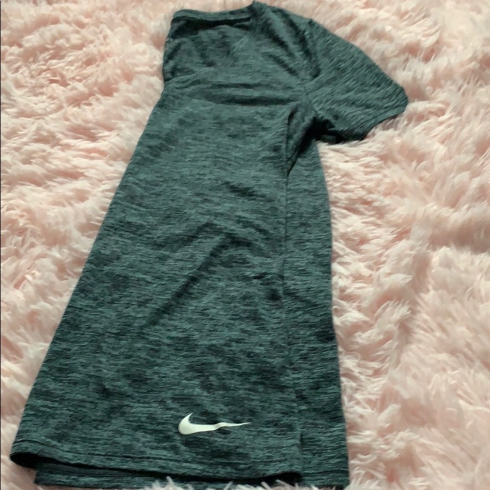 Nike dri fit tee